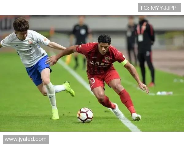 上海足球队以71分领跑世界锦标赛积分榜展现强劲实力